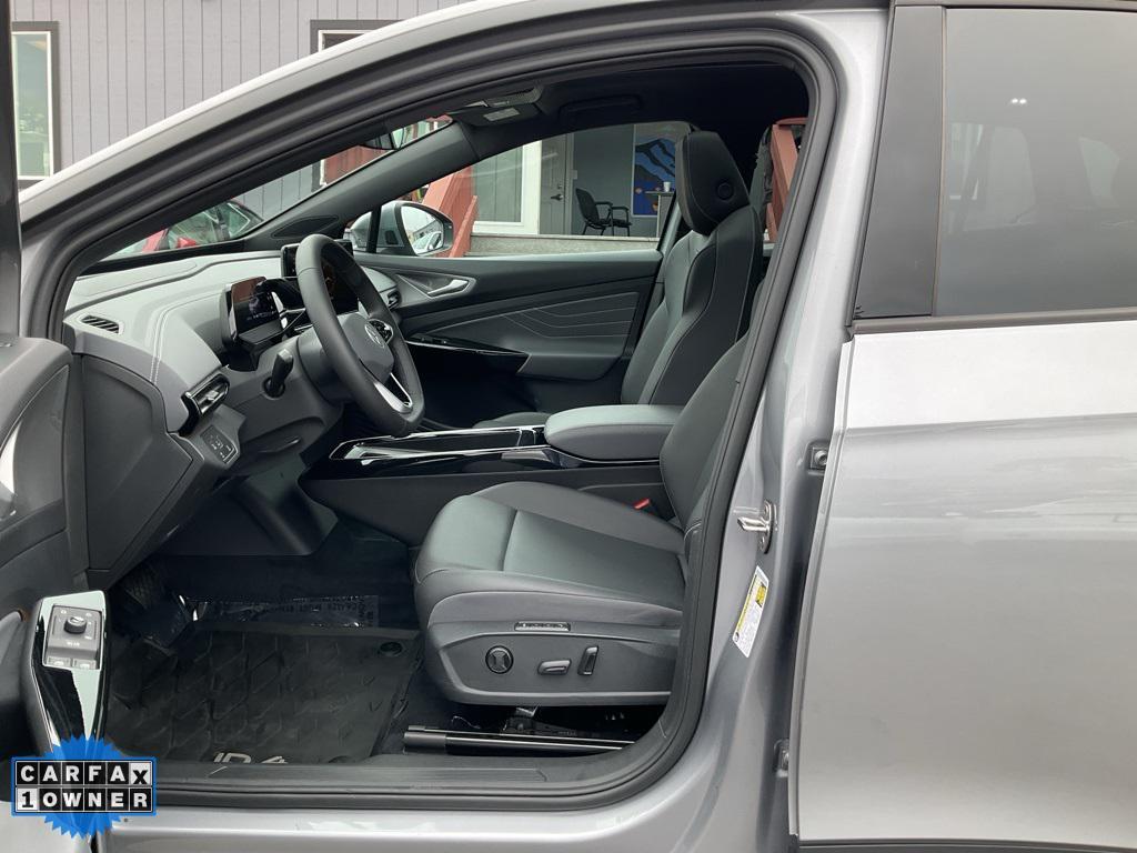 used 2024 Volkswagen ID.4 car, priced at $23,300