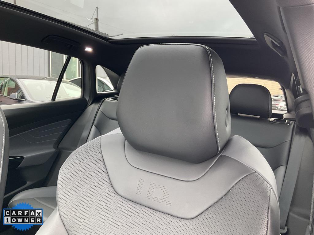 used 2024 Volkswagen ID.4 car, priced at $23,300