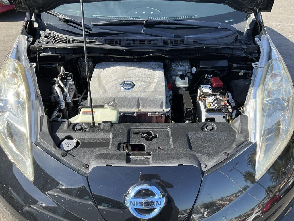 used 2013 Nissan Leaf car, priced at $2,800