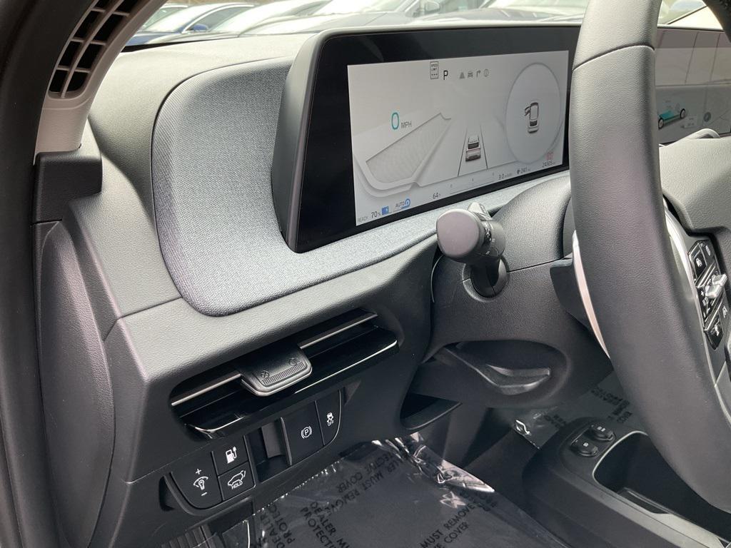 used 2022 Kia EV6 car, priced at $25,998