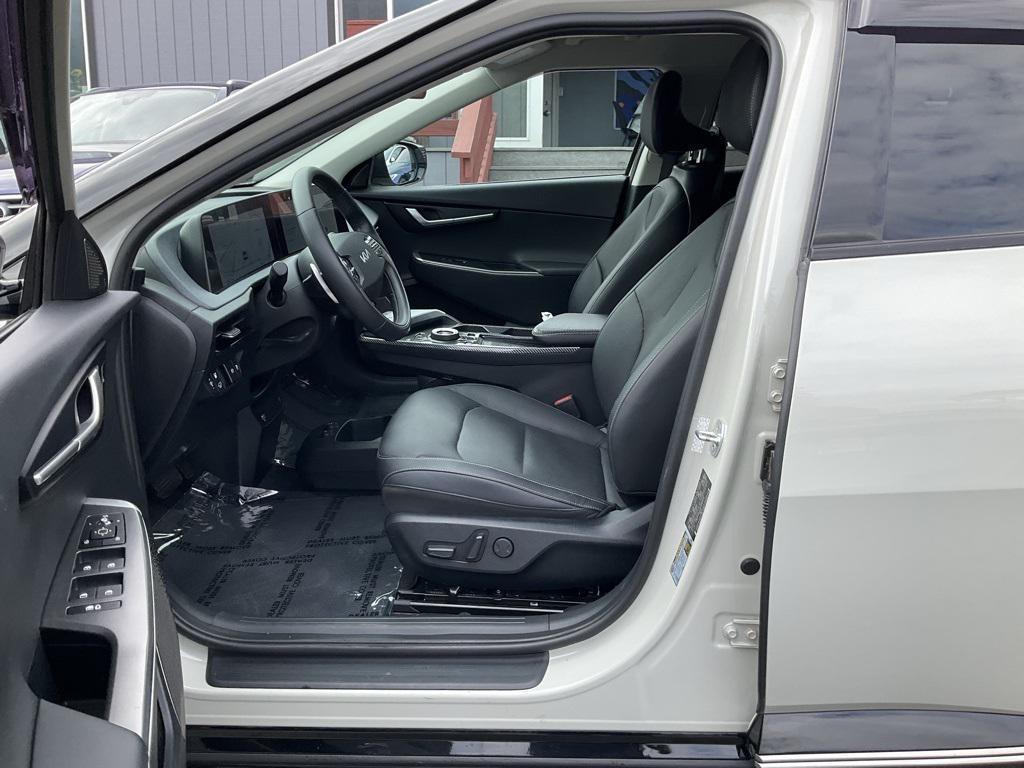 used 2022 Kia EV6 car, priced at $25,998