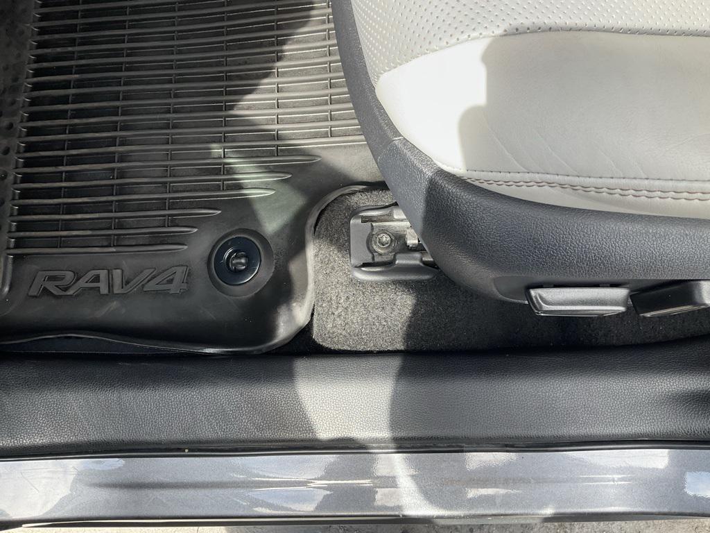 used 2022 Toyota RAV4 Hybrid car, priced at $25,998