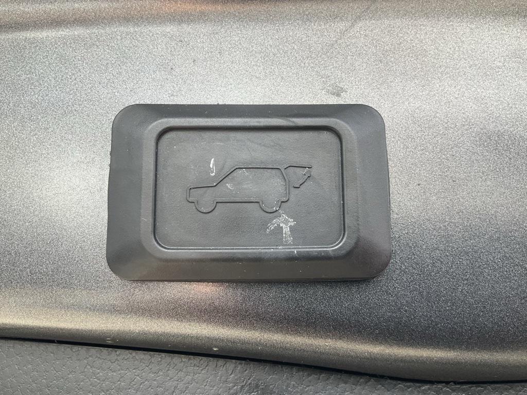used 2022 Toyota RAV4 Hybrid car, priced at $25,998