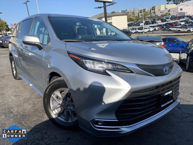 used 2022 Toyota Sienna car, priced at $29,998