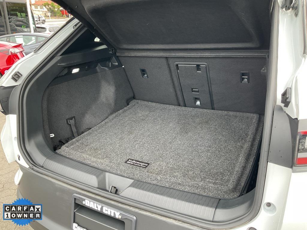 used 2021 Volkswagen ID.4 car, priced at $19,998
