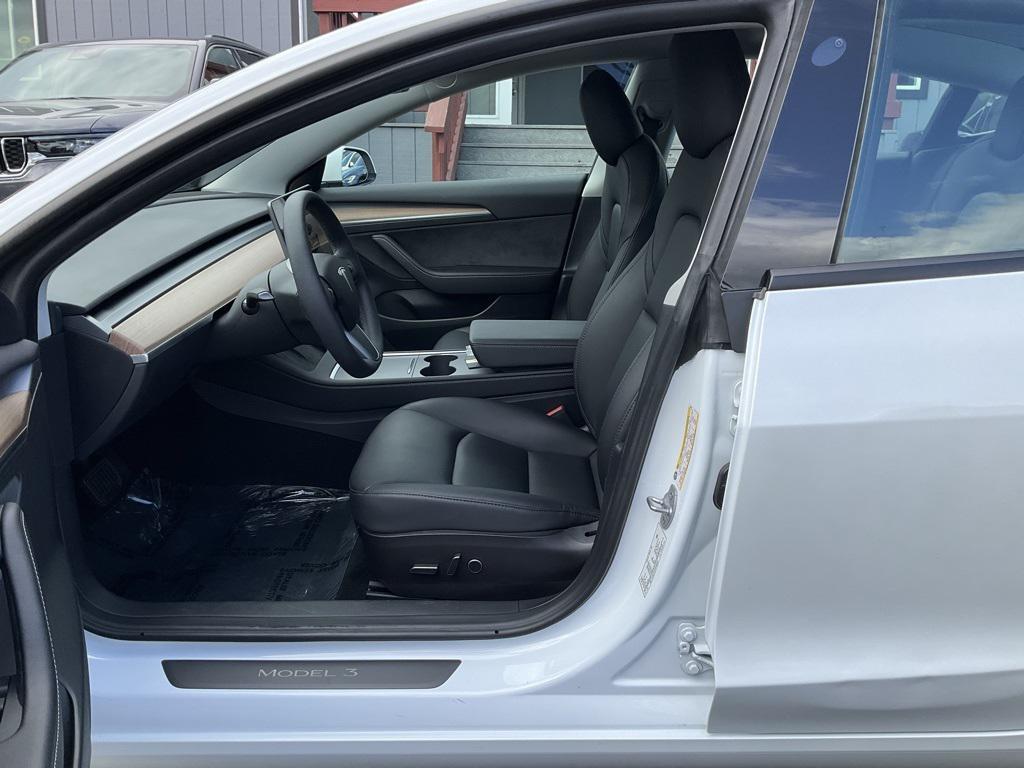 used 2022 Tesla Model 3 car, priced at $24,998