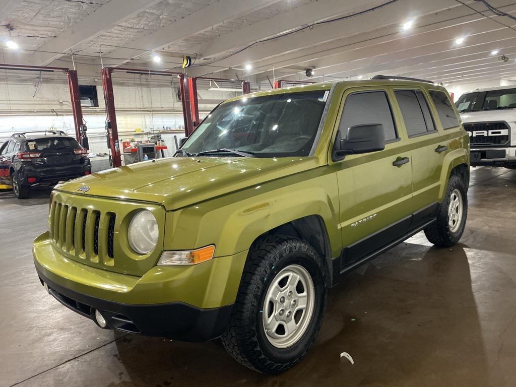 used 2012 Jeep Patriot car, priced at $5,555