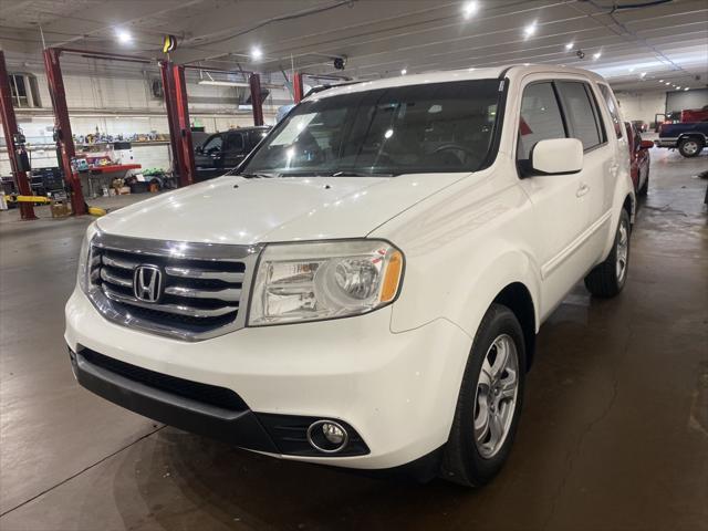 used 2014 Honda Pilot car, priced at $14,999