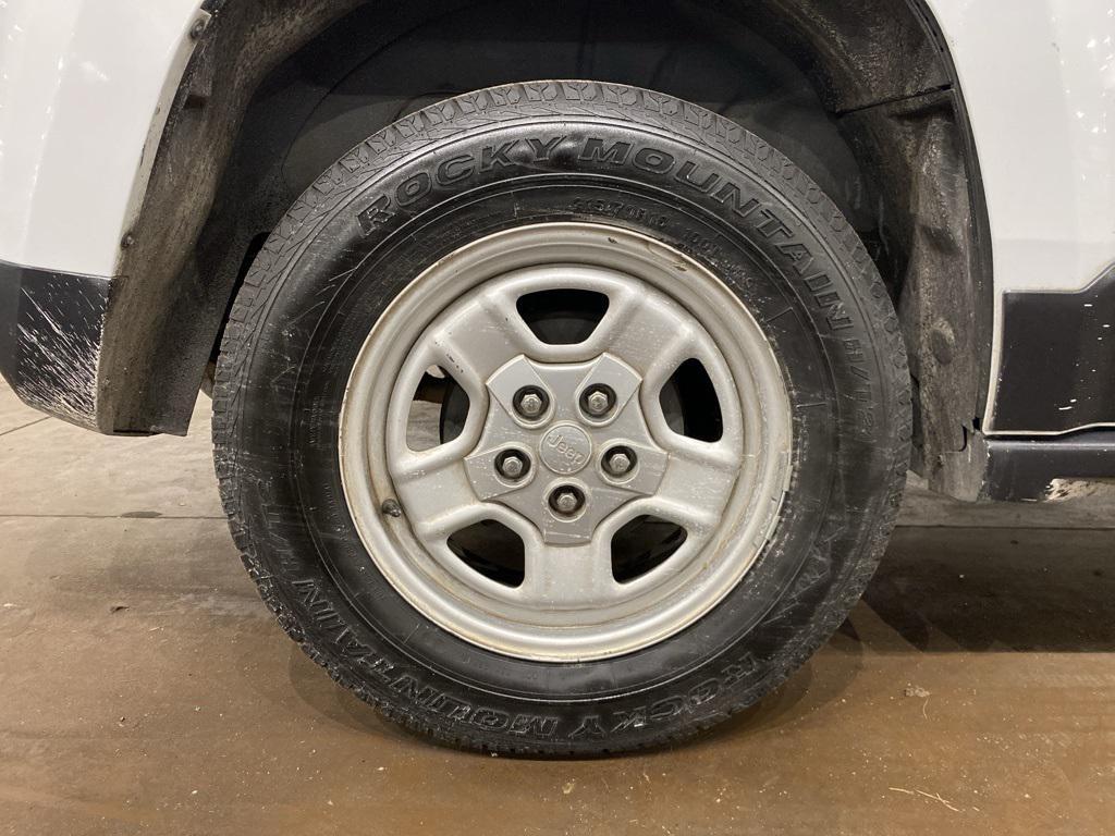 used 2015 Jeep Patriot car, priced at $7,995