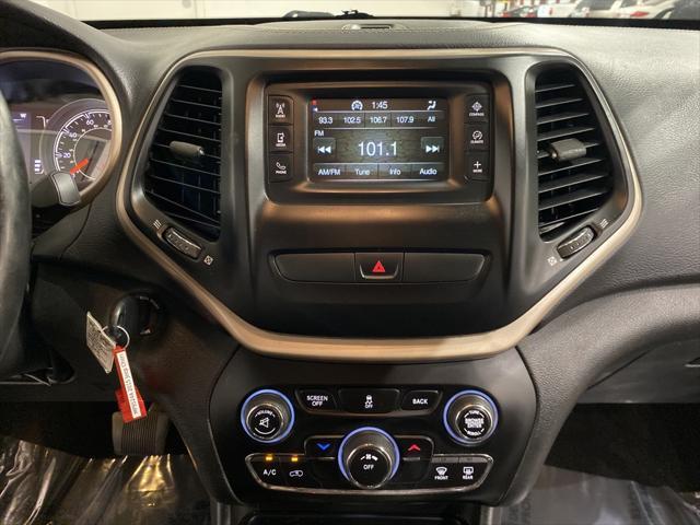 used 2015 Jeep Cherokee car, priced at $7,999