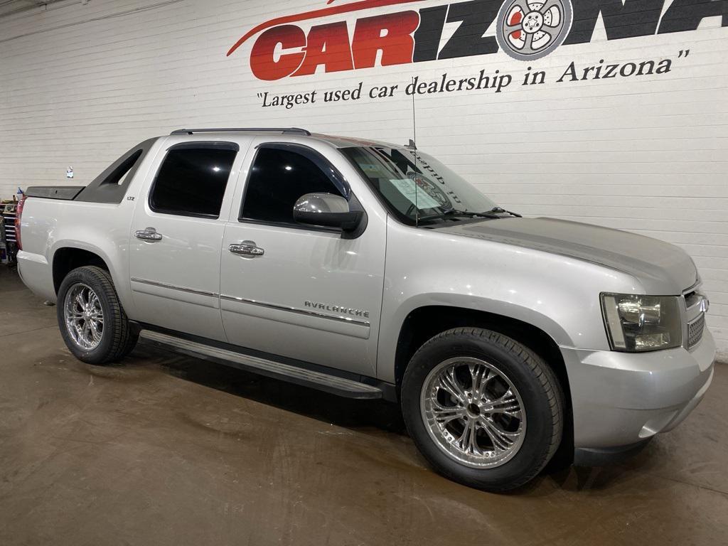 used 2010 Chevrolet Avalanche car, priced at $11,655