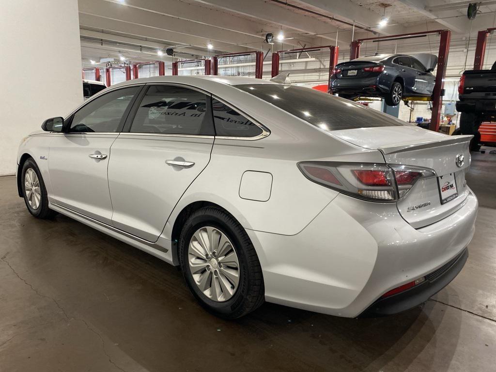 used 2016 Hyundai Sonata Hybrid car, priced at $9,255