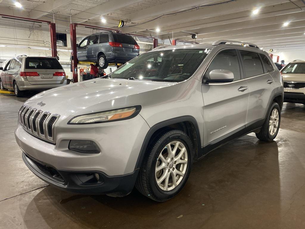used 2016 Jeep Cherokee car, priced at $11,222
