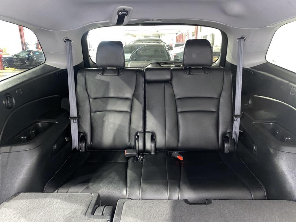 used 2021 Honda Pilot car, priced at $24,995