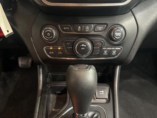 used 2019 Jeep Cherokee car, priced at $12,499