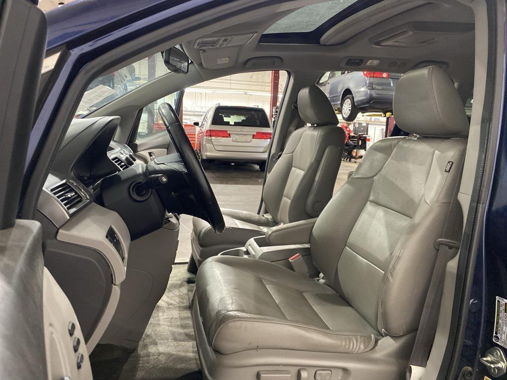 used 2015 Honda Odyssey car, priced at $12,995