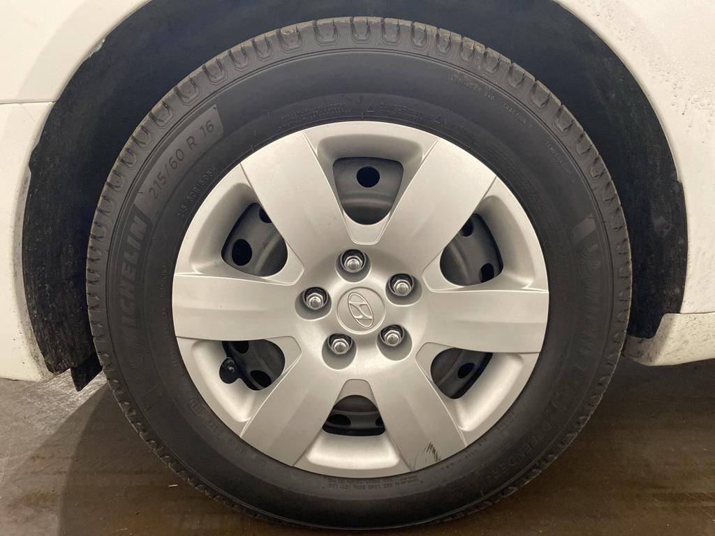 used 2009 Hyundai Sonata car, priced at $8,222