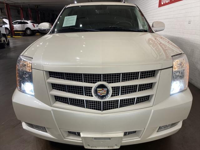 used 2014 Cadillac Escalade car, priced at $21,417