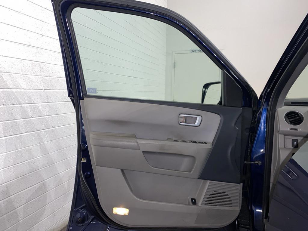 used 2015 Honda Pilot car, priced at $12,995