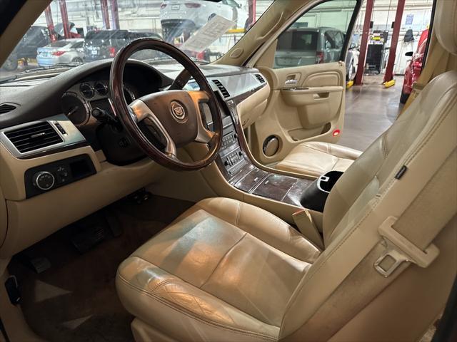 used 2013 Cadillac Escalade car, priced at $13,499