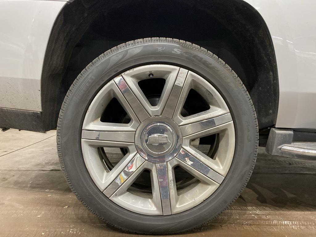 used 2016 Cadillac Escalade car, priced at $22,777