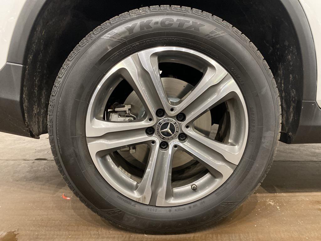 used 2018 Mercedes-Benz GLC 300 car, priced at $15,155