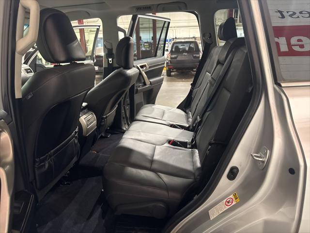 used 2015 Lexus GX 460 car, priced at $19,999