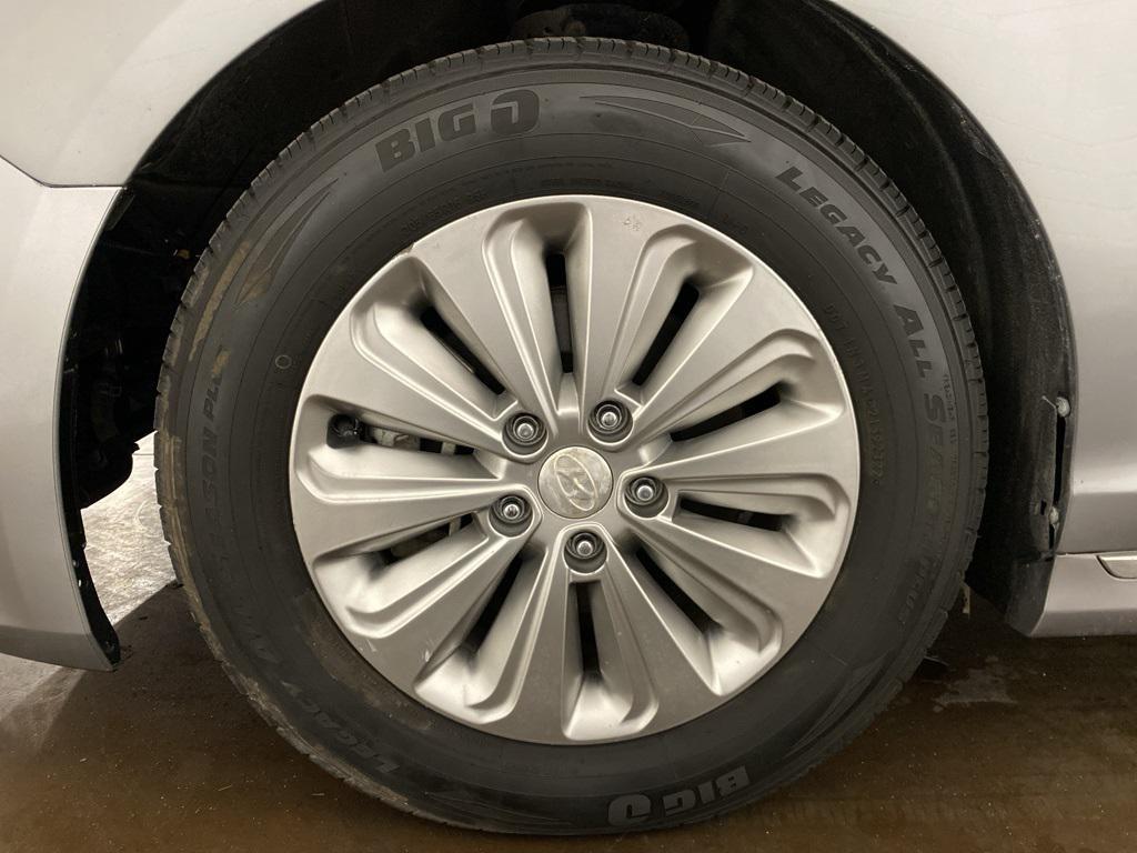 used 2017 Hyundai Sonata Hybrid car, priced at $10,444