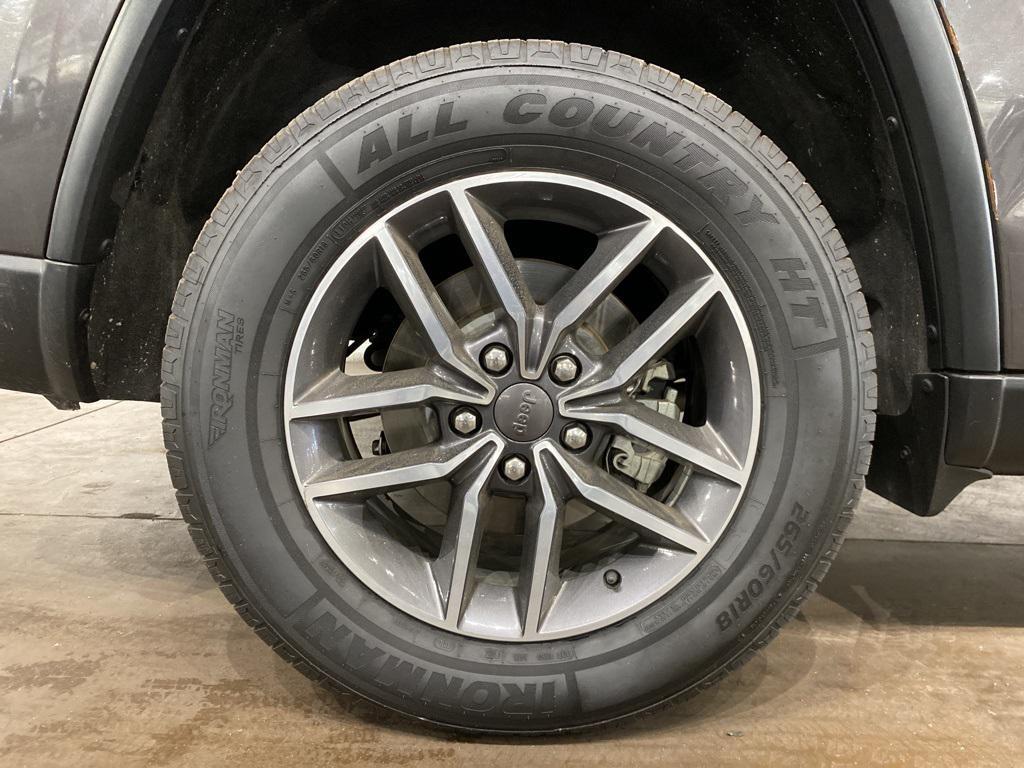 used 2019 Jeep Grand Cherokee car, priced at $18,995