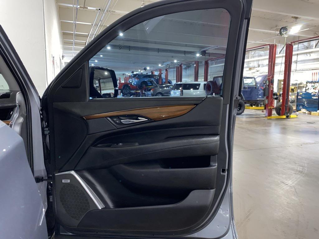 used 2020 Cadillac Escalade car, priced at $30,229