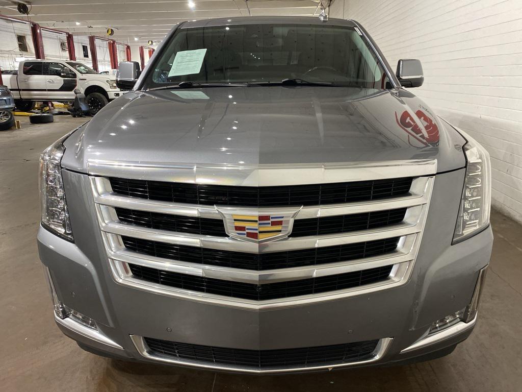 used 2020 Cadillac Escalade car, priced at $30,229
