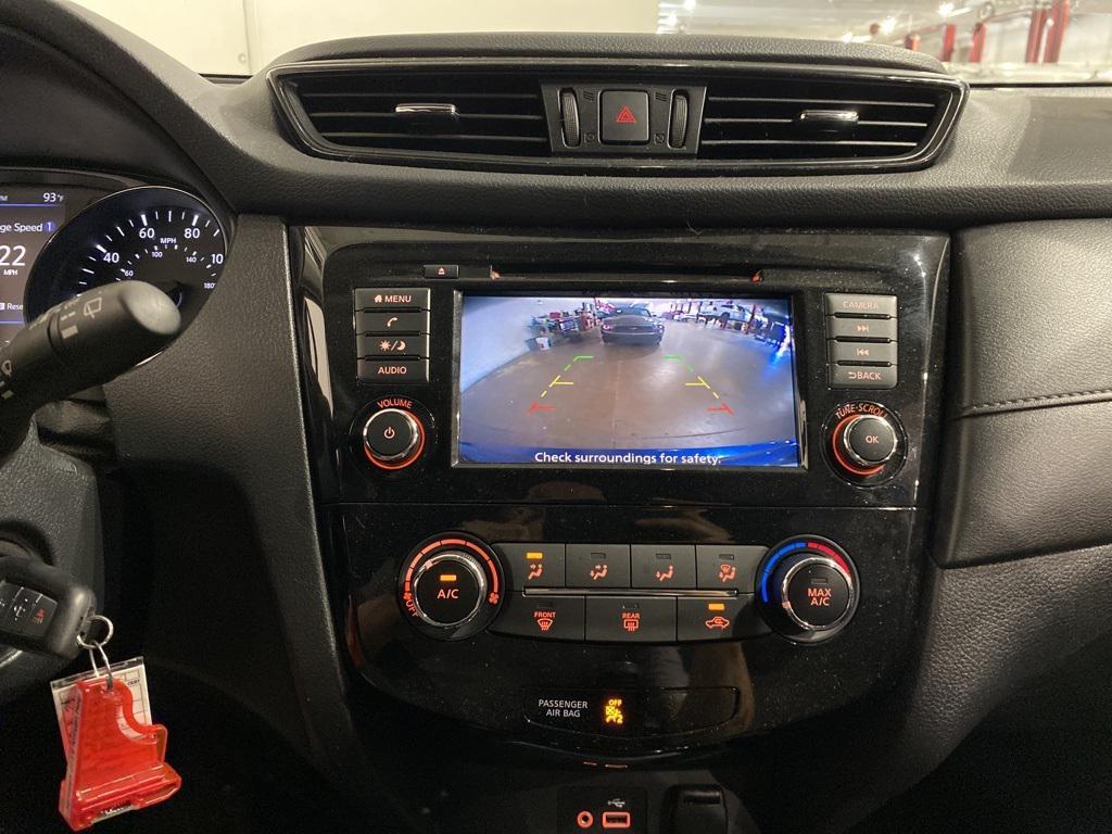 used 2019 Nissan Rogue car, priced at $17,588