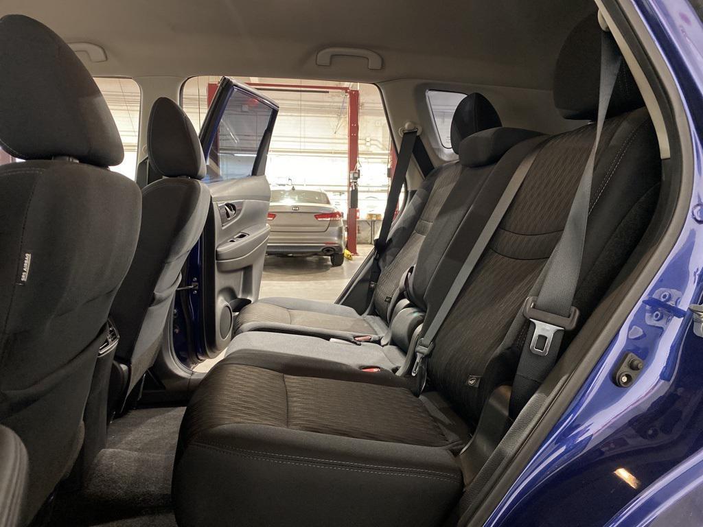 used 2019 Nissan Rogue car, priced at $17,588