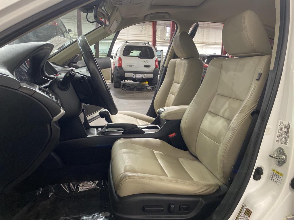 used 2013 Honda Crosstour car, priced at $13,888