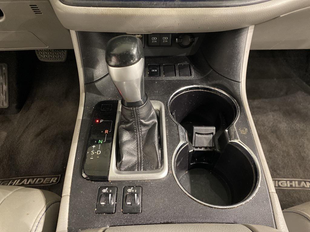 used 2017 Toyota Highlander car, priced at $19,155