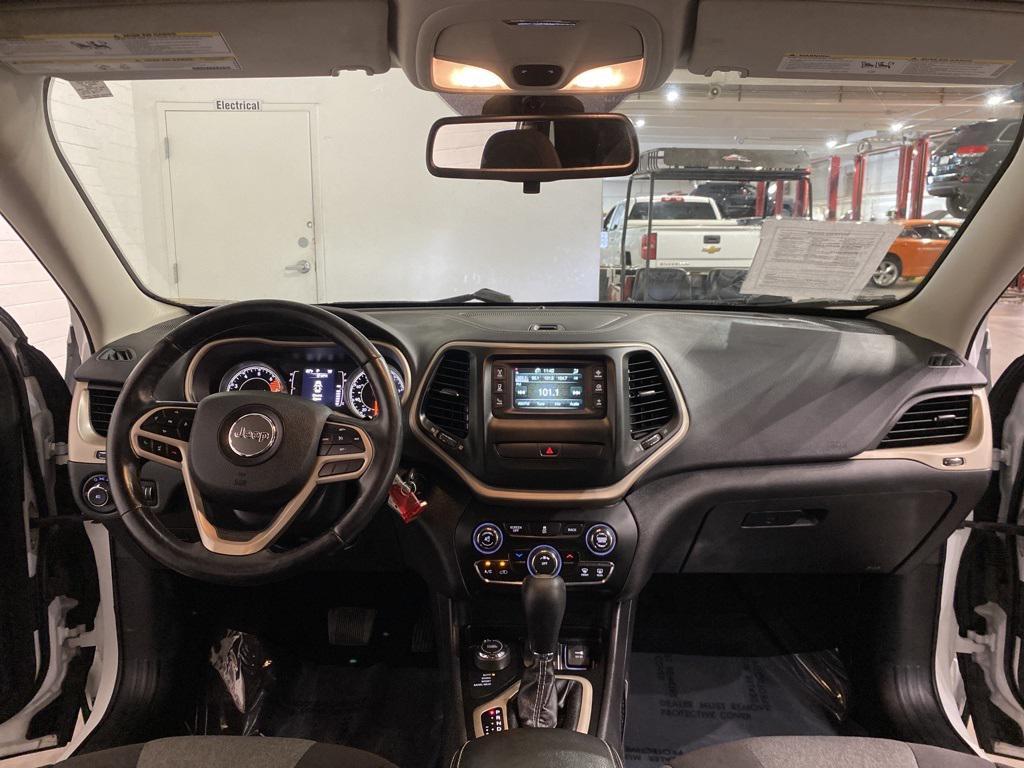 used 2018 Jeep Cherokee car, priced at $11,995