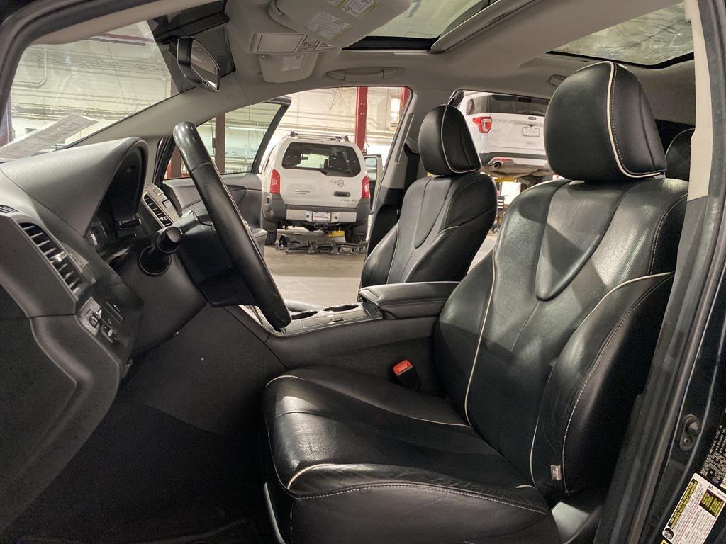 used 2015 Toyota Venza car, priced at $13,995