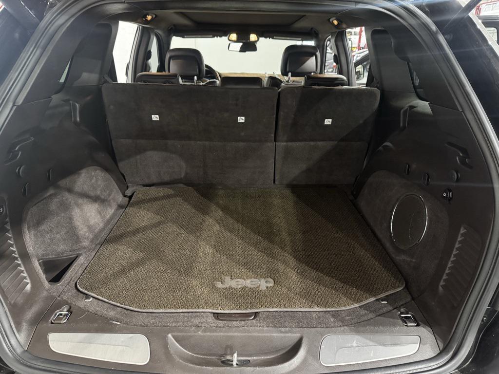 used 2015 Jeep Grand Cherokee car, priced at $14,995