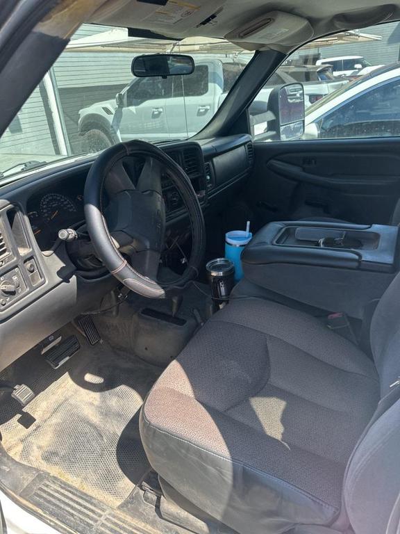 used 2005 GMC Sierra 3500 car, priced at $12,999