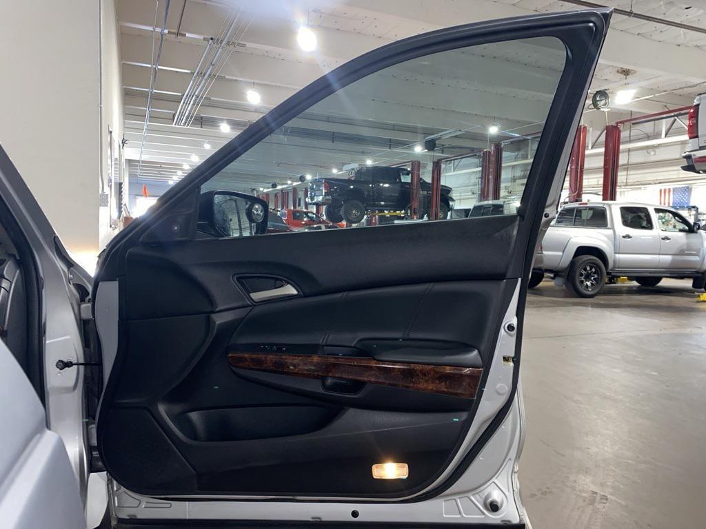 used 2012 Honda Crosstour car, priced at $10,777