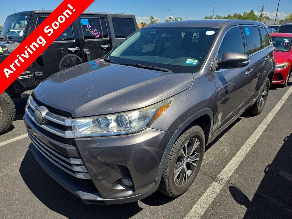 used 2017 Toyota Highlander car, priced at $18,999