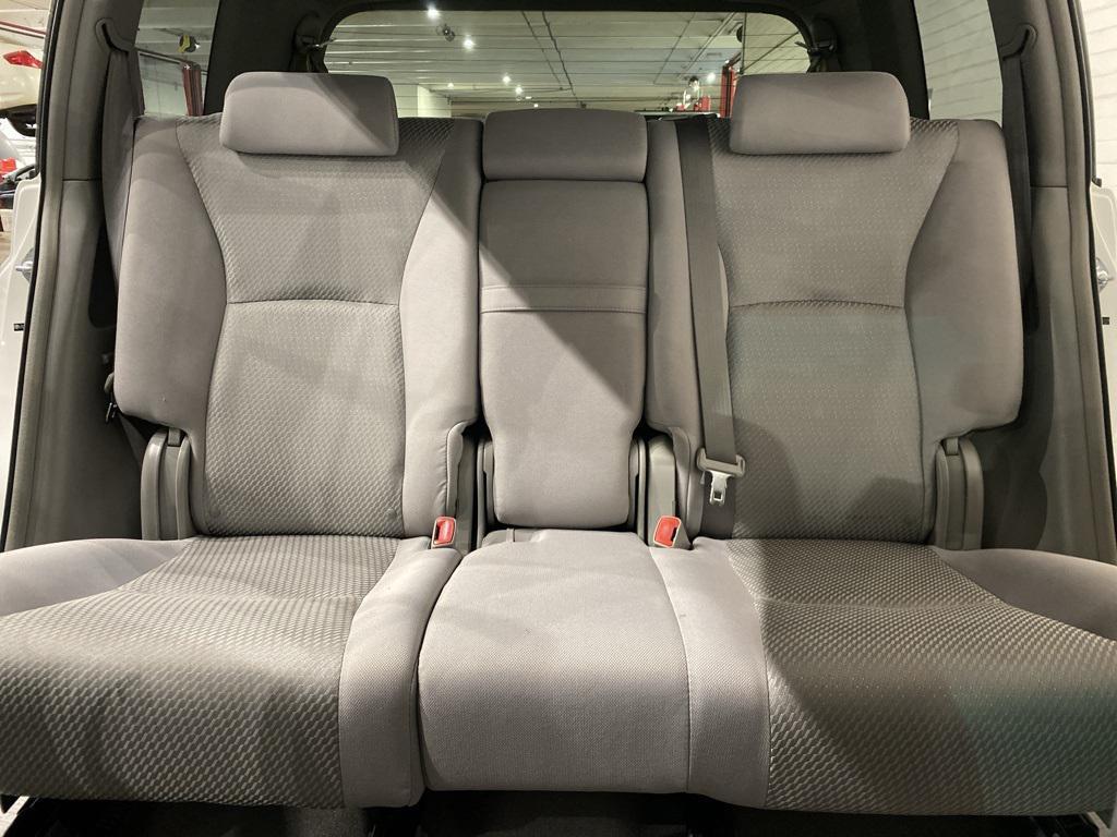 used 2007 Toyota Highlander car, priced at $9,777