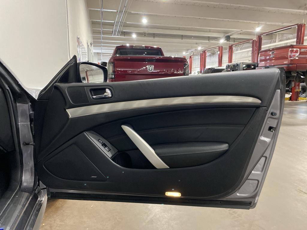 used 2013 INFINITI G37 car, priced at $19,999