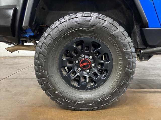 used 2007 Toyota FJ Cruiser car, priced at $20,656