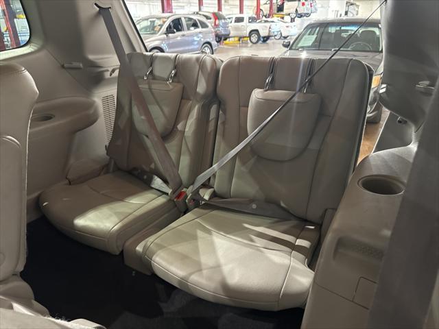 used 2012 Toyota Highlander car, priced at $12,999