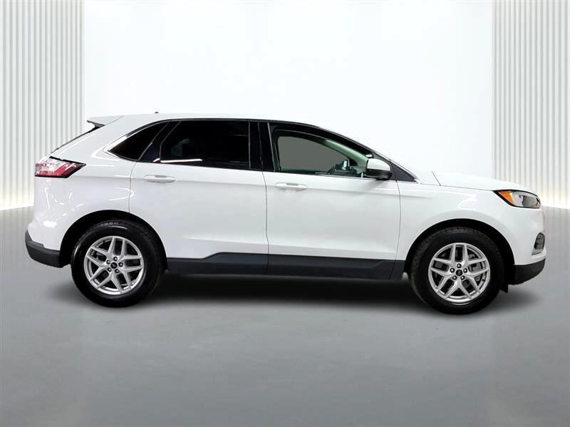 used 2024 Ford Edge car, priced at $25,500