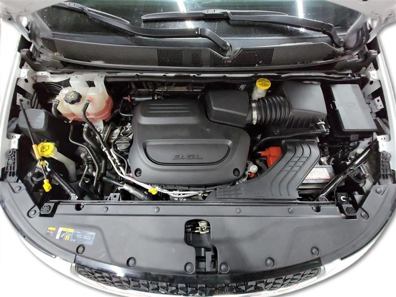 used 2024 Chrysler Pacifica car, priced at $31,500