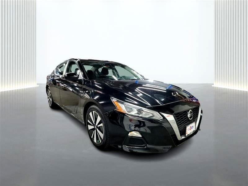 used 2022 Nissan Altima car, priced at $15,500