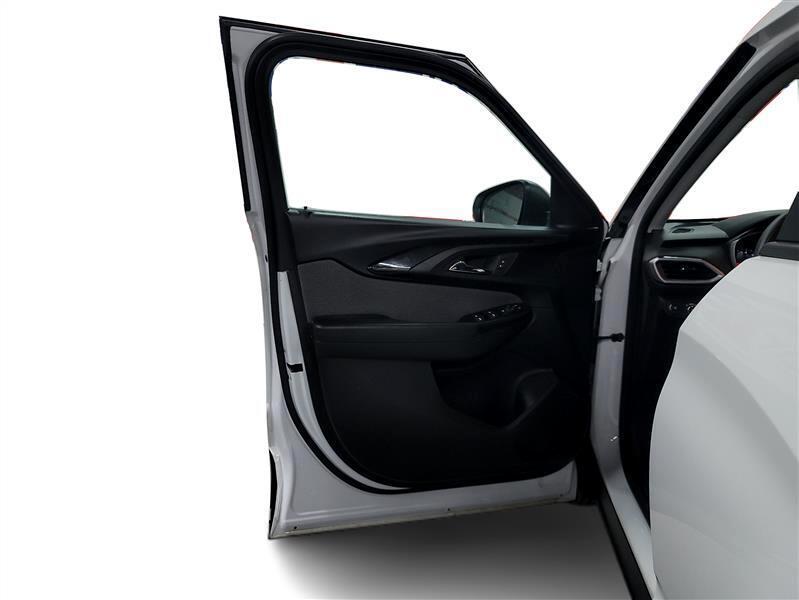used 2023 Chevrolet TrailBlazer car, priced at $16,500