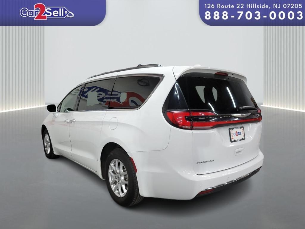 used 2021 Chrysler Pacifica car, priced at $18,900